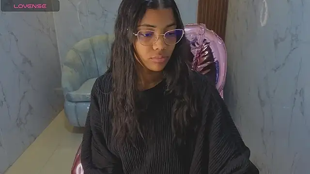 valentina gomez s online show from June 19, 2026, 12:31 pm