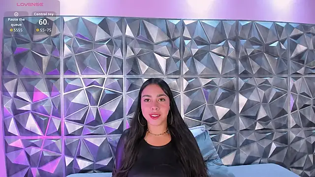 Snapshot of Mailynbusty chatting on July 6, 2026, 12:13 pm Mailynbusty online show from July 6, 2026, 12:13 pm