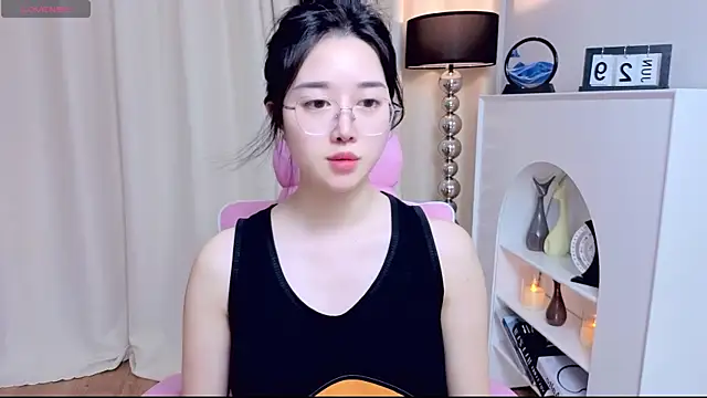 Snapshot of miuu6868 chatting on June 29, 2026, 10:15 am miuu6868 online show from June 29, 2026, 10:15 am
