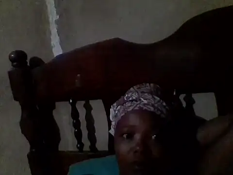 Snapshot of mommysmiley1234 chatting on June 19, 2026, 2:16 am mommysmiley1234 online show from June 19, 2026, 2:16 am