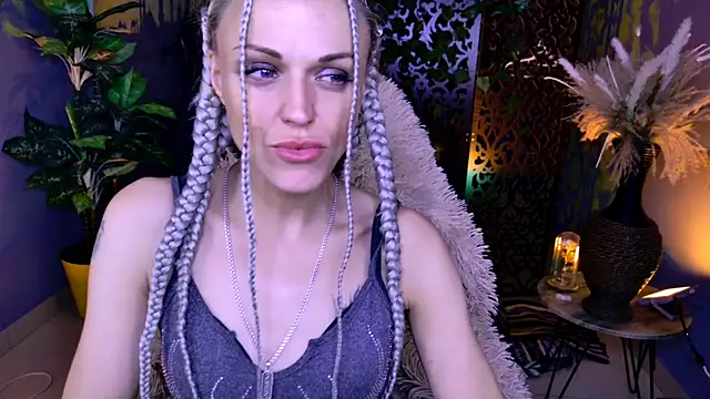 Snapshot of DianaRosi chatting on May 25, 2026, 9:26 am DianaRosi online show from May 25, 2026, 9:26 am