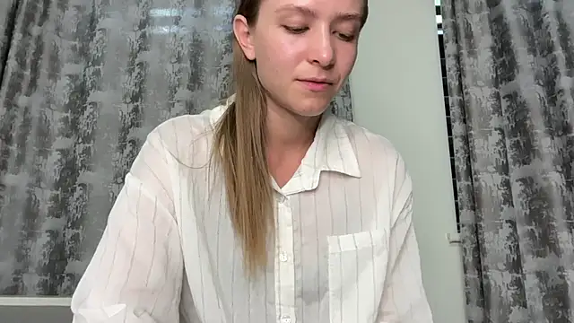 Snapshot of DanikaMory chatting on June 24, 2026, 2:05 pm DanikaMory online show from June 24, 2026, 2:05 pm