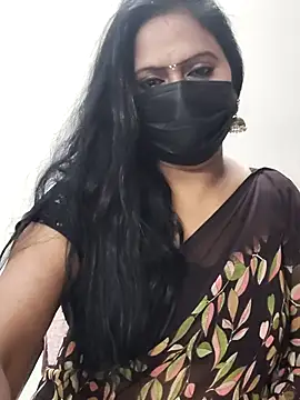 Snapshot of Meera_mia chatting on June 17, 2026, 7:26 pm Meera mia online show from June 17, 2026, 7:26 pm
