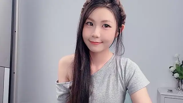 Snapshot of Rose_love69 chatting on June 18, 2026, 12:20 pm Rose love69 online show from June 18, 2026, 12:20 pm
