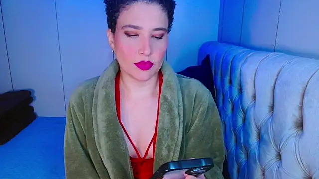 Snapshot of luasecret21 chatting on May 25, 2026, 4:35 pm luasecret21 online show from May 25, 2026, 4:35 pm