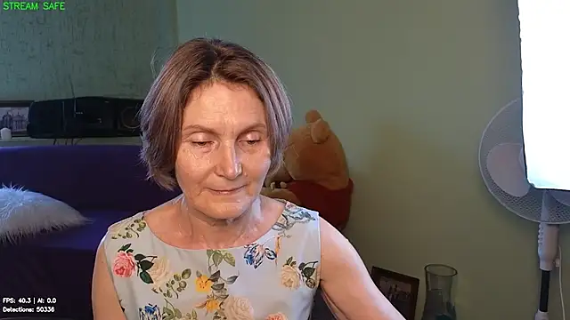 Snapshot of Mabel_Magic chatting on July 2, 2026, 1:06 pm Mabel Magic online show from July 2, 2026, 1:06 pm