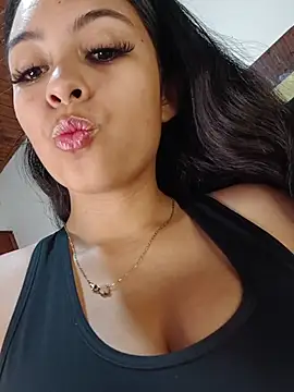 Snapshot of LuciiferBlack chatting on July 7, 2026, 1:15 pm LuciiferBlack online show from July 7, 2026, 1:15 pm