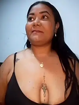 Snapshot of DEISY_8670 chatting on July 3, 2026, 10:43 am DEISY 8670 online show from July 3, 2026, 10:43 am