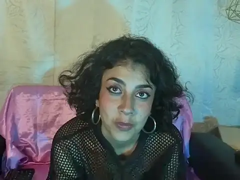 Scarlett steward online show from May 25, 2026, 8:37 pm