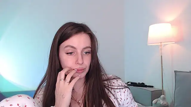 Snapshot of MuseMia chatting on May 26, 2026, 7:48 am MuseMia online show from May 26, 2026, 7:48 am