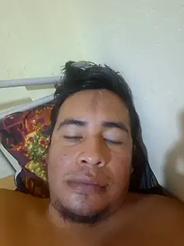 Snapshot of LecheDeTuMicha chatting on July 13, 2026, 11:07 pm LecheDeTuMicha online show from July 13, 2026, 11:07 pm