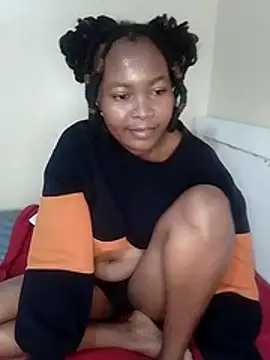 Snapshot of GoddessReen chatting on July 7, 2026, 6:47 am GoddessReen online show from July 7, 2026, 6:47 am