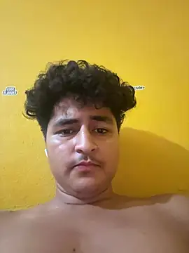 Snapshot of cannonWithMuscles chatting on July 3, 2026, 2:23 pm cannonWithMuscles online show from July 3, 2026, 2:23 pm