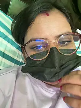 Snapshot of Curvy_shivani chatting on July 8, 2026, 9:52 pm Curvy shivani online show from July 8, 2026, 9:52 pm