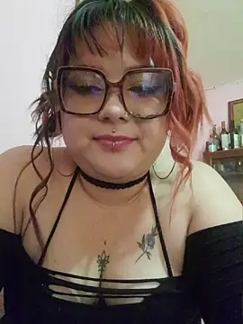curvy latina online show from July 24, 2026, 9:46 pm