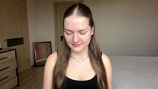 Snapshot of lizzzanatooo chatting on July 10, 2026, 7:34 am lizzzanatooo online show from July 10, 2026, 7:34 am