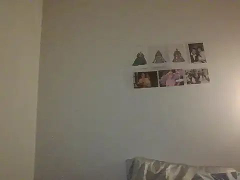 Snapshot of Nyx_Nuit chatting on June 11, 2026, 11:47 pm Nyx Nuit online show from June 11, 2026, 11:47 pm