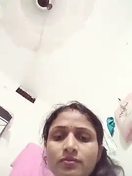 Snapshot of priya_970 chatting on May 28, 2026, 4:37 pm priya 970 online show from May 28, 2026, 4:37 pm