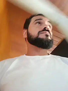 Snapshot of Pistola_faminta chatting on January 26, 2025, 1:47 pm Pistola faminta online show from January 26, 2025, 1:47 pm