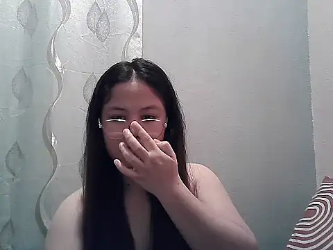 ThePrettySecret online show from June 27, 2026, 4:12 pm