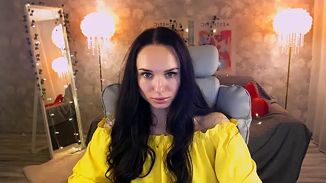 Snapshot of NicoleMerz chatting on June 26, 2026, 6:45 pm NicoleMerz online show from June 26, 2026, 6:45 pm