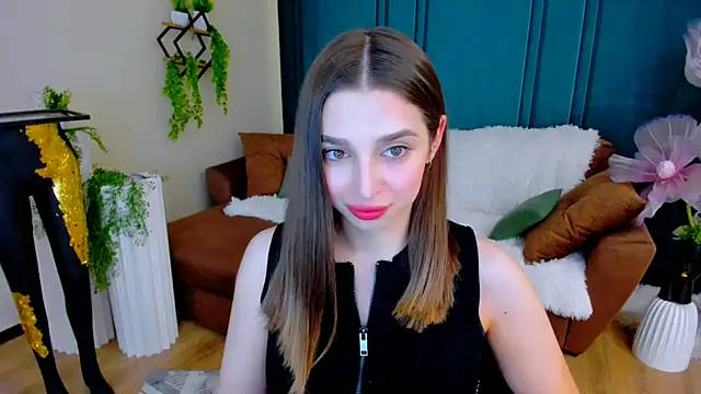 FlirtySpark online show from June 16, 2026, 10:07 am