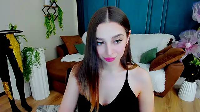 FlirtySpark online show from June 24, 2026, 4:11 am