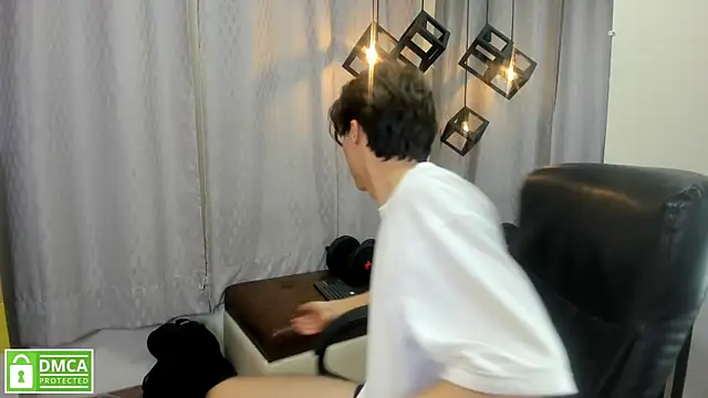 Marcoviolet online show from July 14, 2026, 8:14 pm