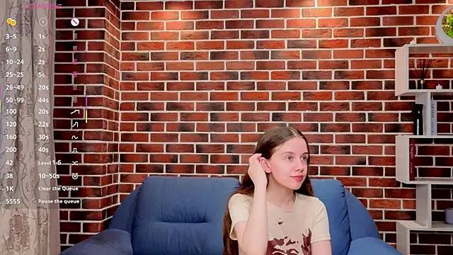 MyrtaMcclaney online show from June 4, 2026, 7:09 pm