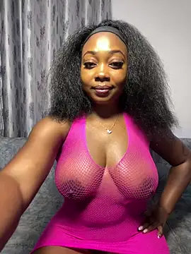 Hot Candyy  online show from June 25, 2026, 5:12 am