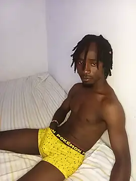 Snapshot of youngdee254 chatting on July 11, 2026, 3:26 pm youngdee254 online show from July 11, 2026, 3:26 pm
