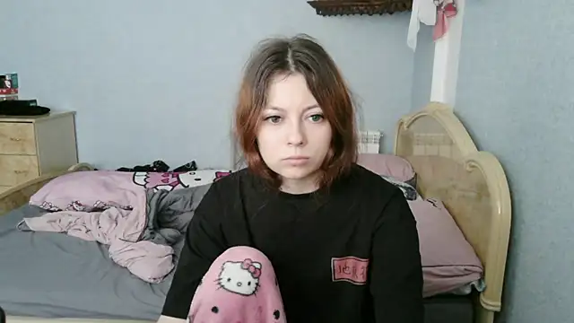 AlessiaViolet online show from July 14, 2026, 9:36 am