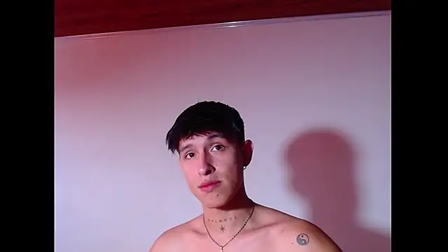 Snapshot of rowanbig chatting on July 10, 2026, 4:20 pm rowanbig online show from July 10, 2026, 4:20 pm