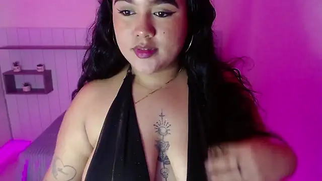 Betty Boob  online show from May 29, 2026, 10:52 pm