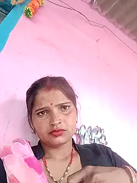 Snapshot of Divya_hot88 chatting on June 8, 2026, 1:39 am Divya hot88 online show from June 8, 2026, 1:39 am