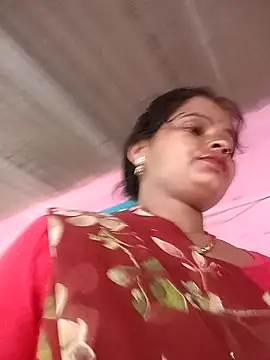Snapshot of Divya_hot88 chatting on June 14, 2026, 2:24 am Divya hot88 online show from June 14, 2026, 2:24 am