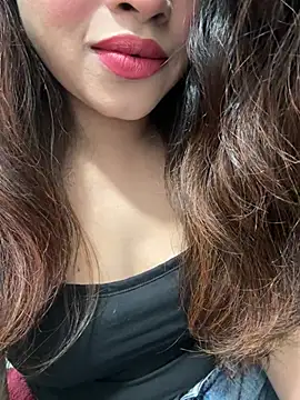 Snapshot of Yours_riya11 chatting on July 2, 2026, 3:40 pm Yours riya11 online show from July 2, 2026, 3:40 pm