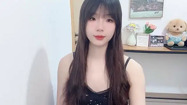 Louise-3 online show from June 20, 2026, 7:27 pm