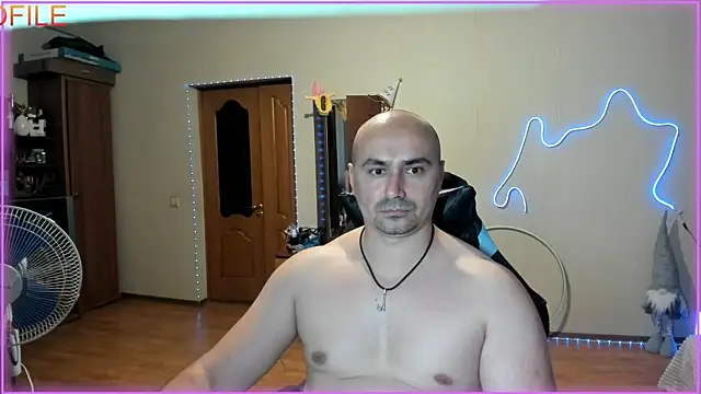 -SexyDaddy- online show from May 31, 2026, 6:09 pm
