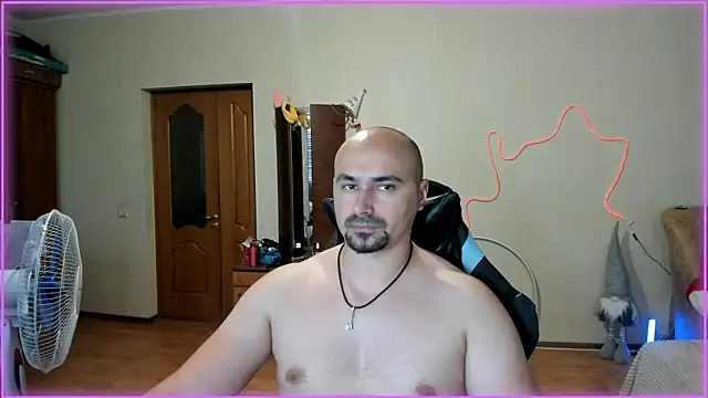 -SexyDaddy- online show from June 23, 2026, 9:18 am