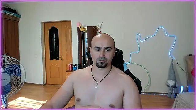 -SexyDaddy- online show from June 26, 2026, 1:37 pm