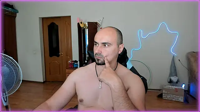 -SexyDaddy- online show from June 28, 2026, 10:32 am