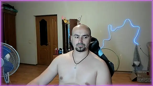 -SexyDaddy- online show from June 30, 2026, 4:41 pm