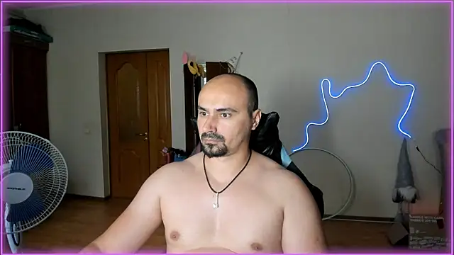 -SexyDaddy- online show from July 5, 2026, 10:22 am