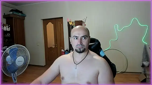 -SexyDaddy- online show from July 14, 2026, 4:28 am