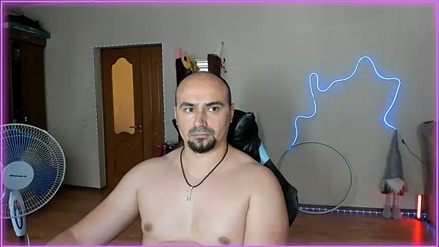 -SexyDaddy- online show from July 26, 2026, 7:37 am