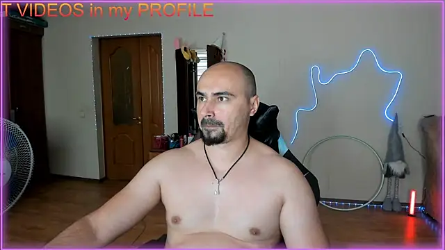 -SexyDaddy- online show from August 1, 2026, 10:14 am
