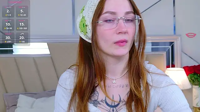 Snapshot of OliviaBrayan chatting on June 14, 2026, 6:54 pm OliviaBrayan online show from June 14, 2026, 6:54 pm