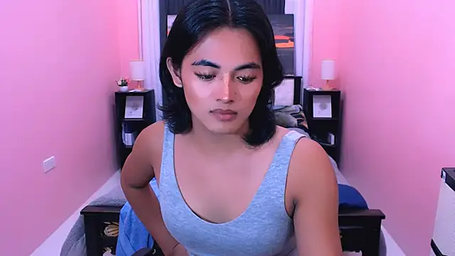 Snapshot of MiamoreAmara69 chatting on June 2, 2026, 6:48 am MiamoreAmara69 online show from June 2, 2026, 6:48 am