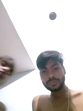 Snapshot of Rani-Couple- chatting on May 30, 2026, 10:12 am Rani-Couple- online show from May 30, 2026, 10:12 am